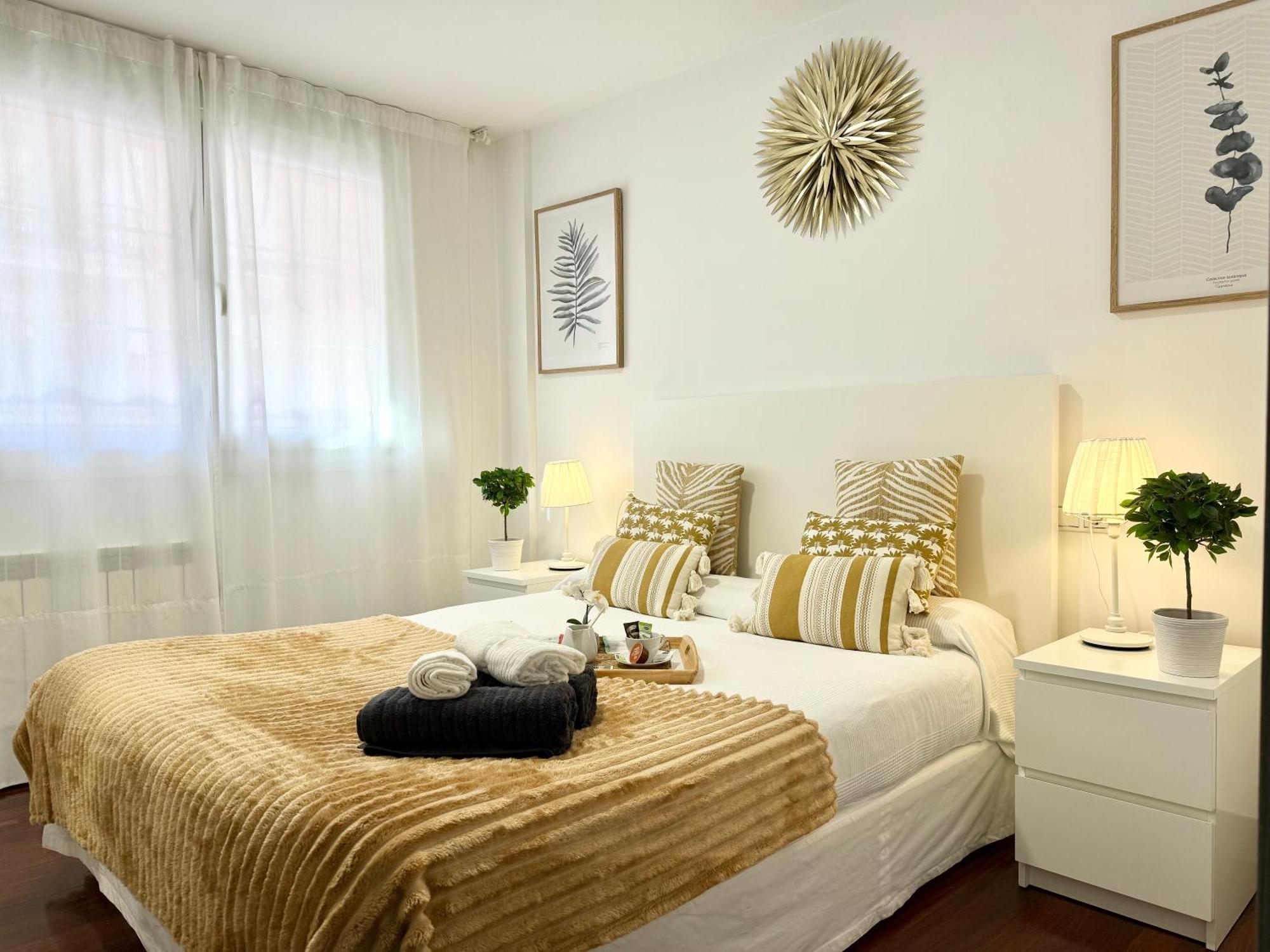 Castro Holidays - Centrico Piscina Urbanizacion Garaje Gratis Castro Urdiales Zewnętrze zdjęcie