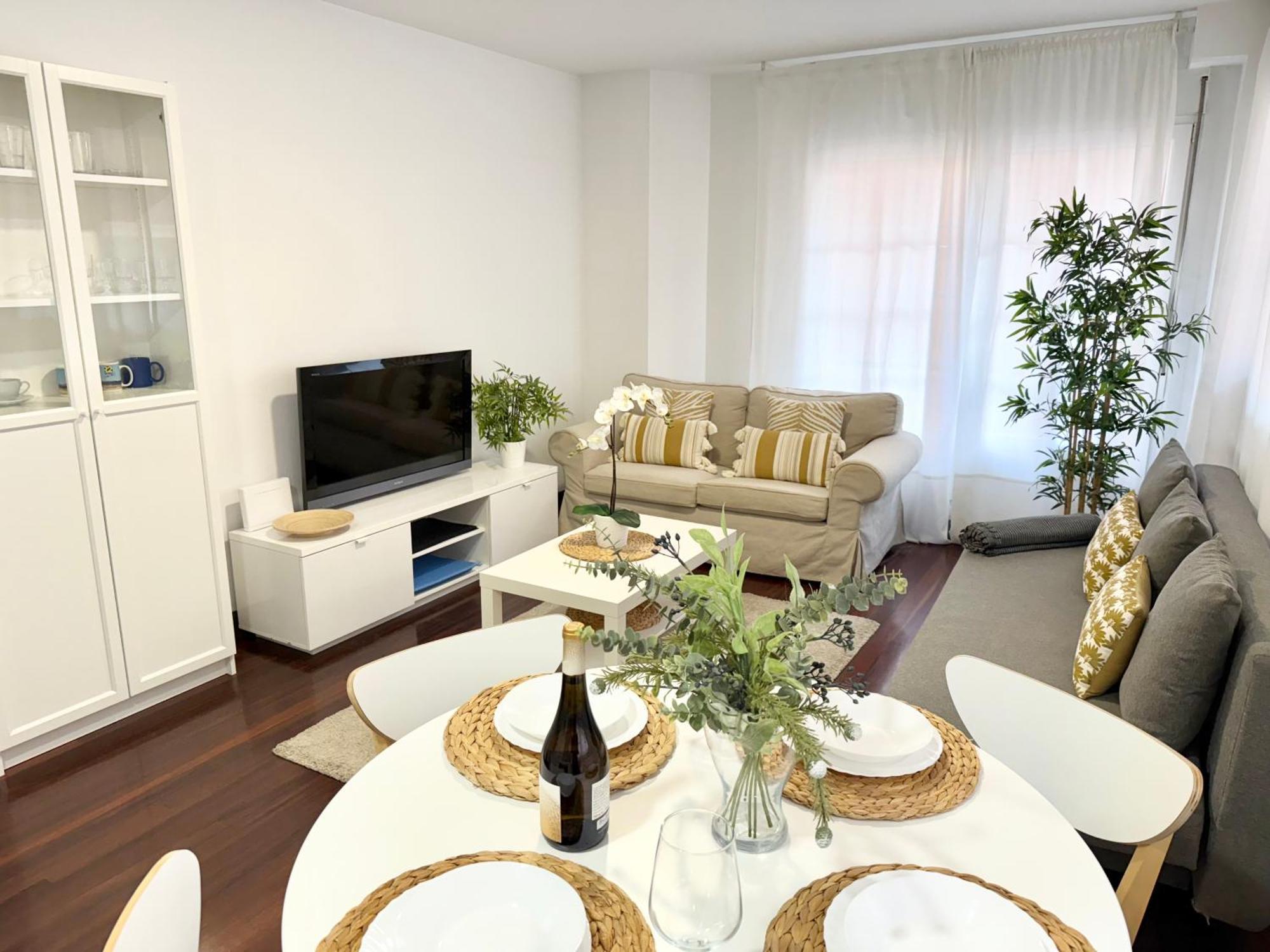 Castro Holidays - Centrico Piscina Urbanizacion Garaje Gratis Castro Urdiales Zewnętrze zdjęcie