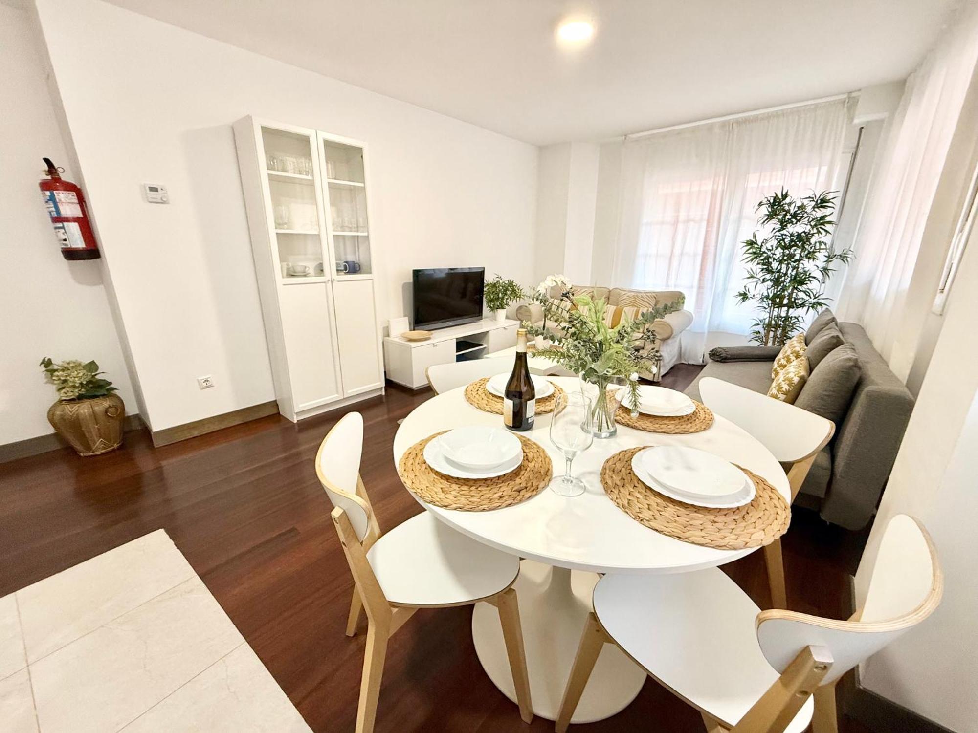 Castro Holidays - Centrico Piscina Urbanizacion Garaje Gratis Castro Urdiales Zewnętrze zdjęcie